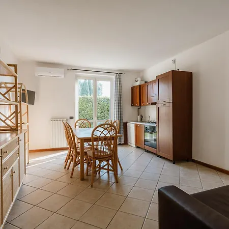 מלון דירות Il Colombaro 4*