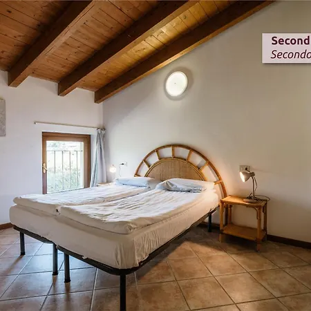Il Colombaro מלון דירות 4*