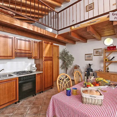 Il Colombaro 4*