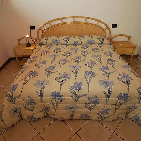 Il Colombaro 4*